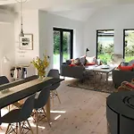 Дом отдыха Modern House In Munkerup Near *
